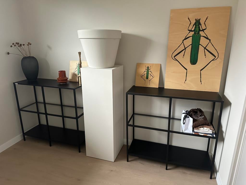 3x IKEA VITTSJÖ stellingkast - zwartbruin/glas, Ophalen, Zo goed als nieuw