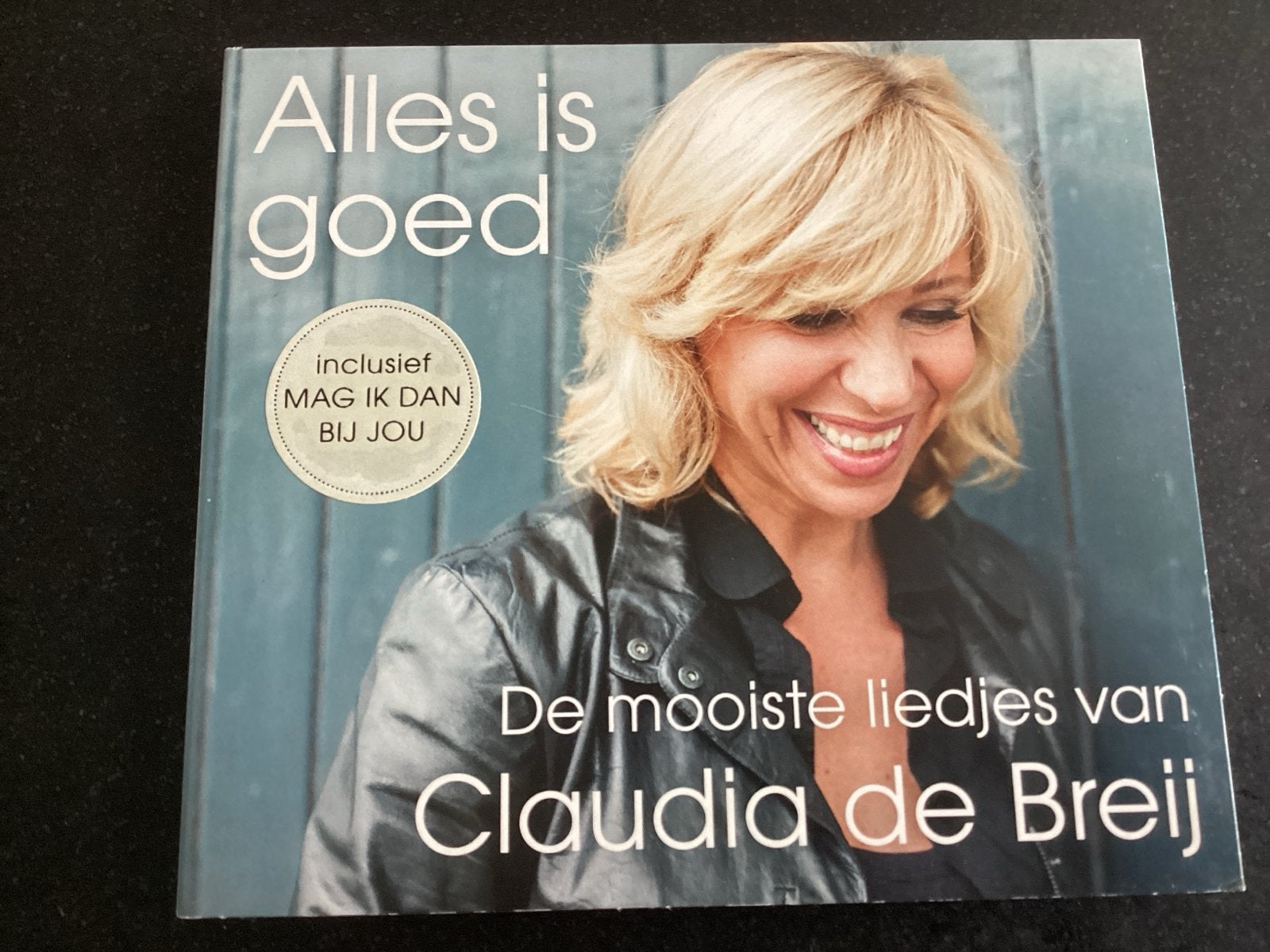Claudia de Breij - Alles is goed (CD), Cabaret of Kleinkunst, Ophalen of Verzenden, Zo goed als nieuw, Inclusief boekje