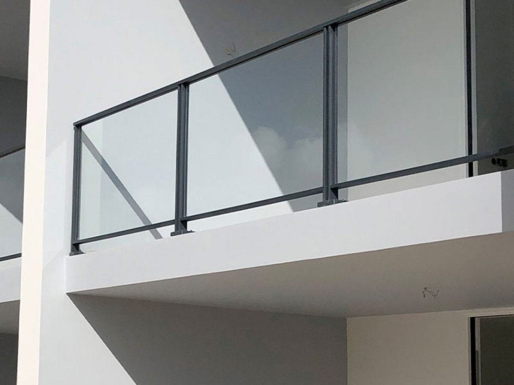 Glazen balustrade - Q-Railing Easy Alu, Tuin en Terras, Ophalen, Aluminium, Overige typen