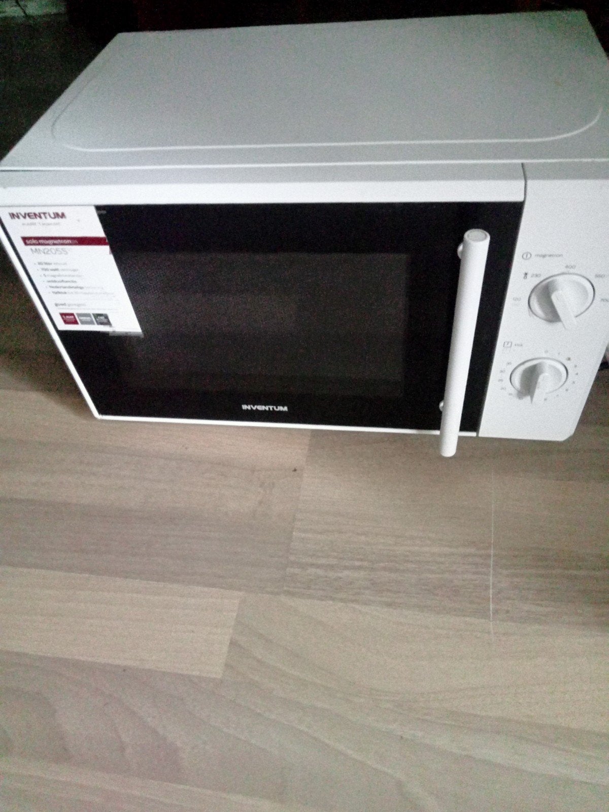 Inventum solomagnetron, Ophalen, Hete lucht, Draaiplateau, Magnetron