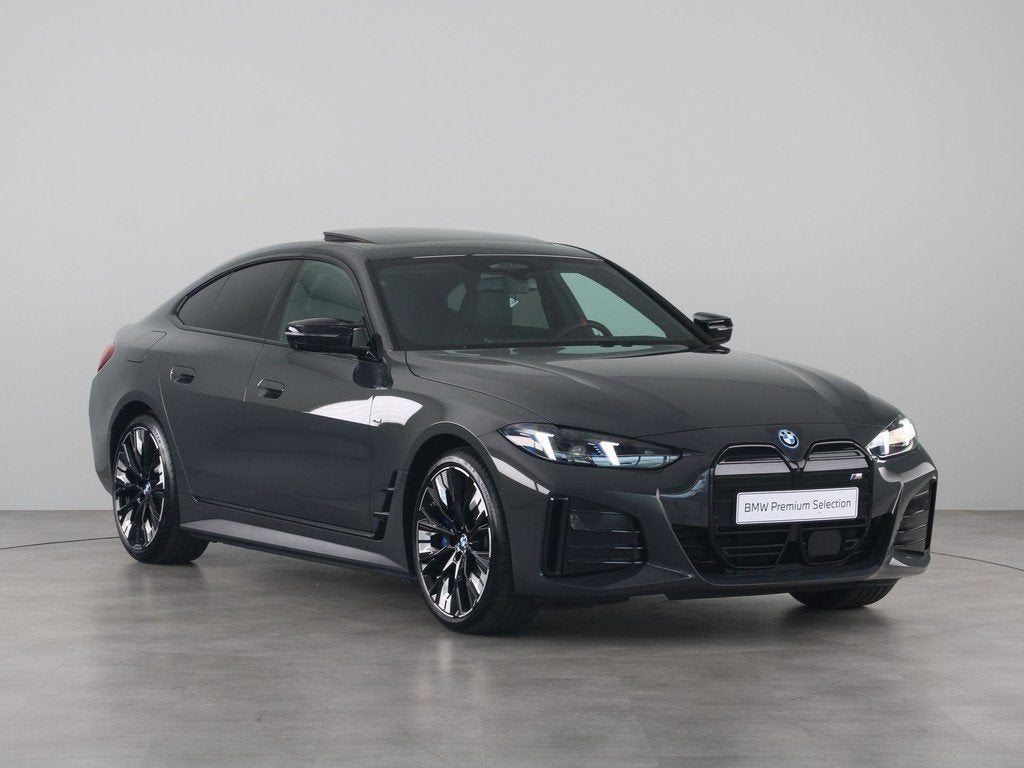 BMW i4 M50 84 kWh (bj 2025, automaat), Auto's, BMW, Gebruikt, Zwart, Met garantie (alle), Leder