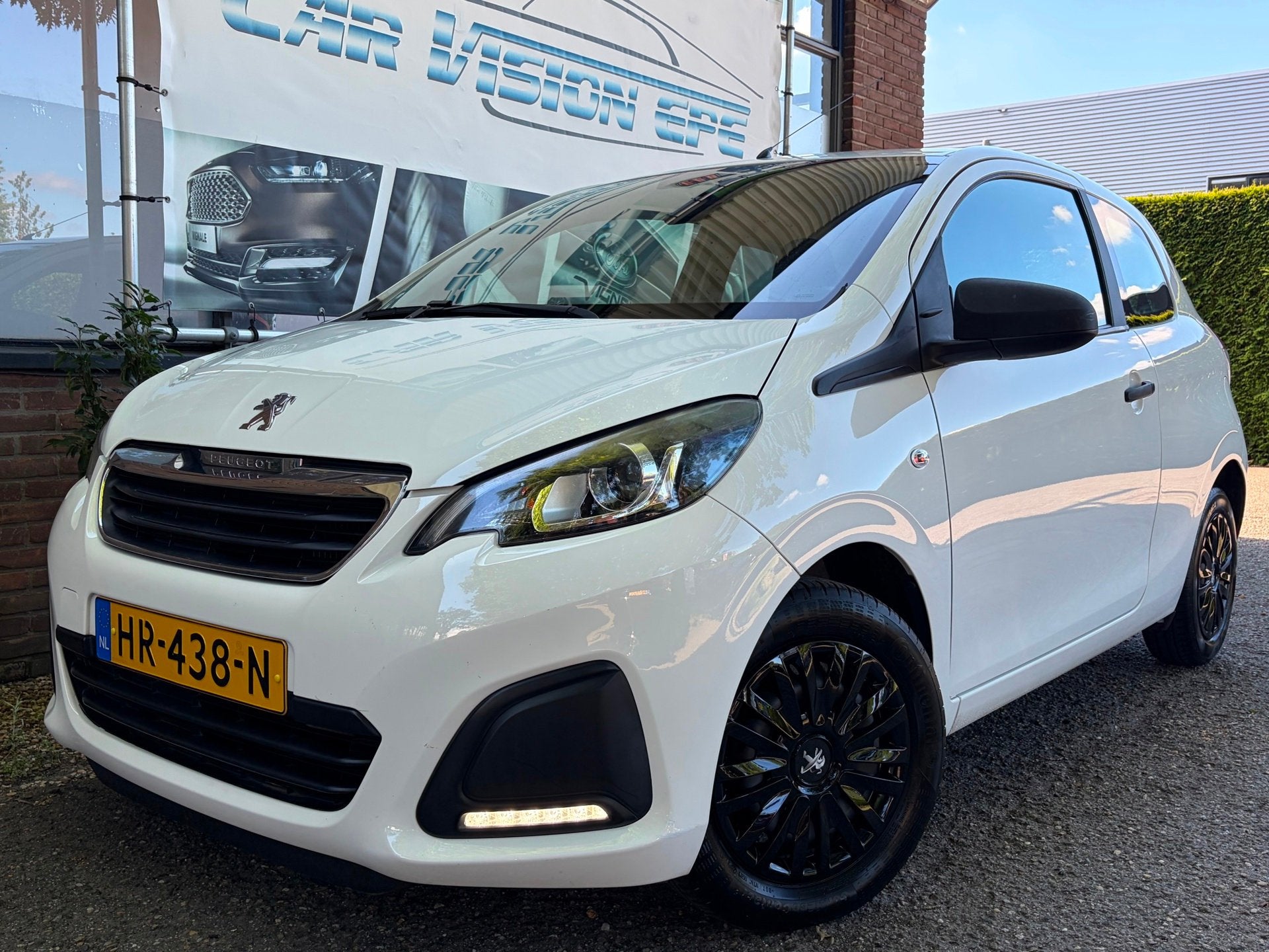 Peugeot 108 1.0 e-VTi Junior, Auto's, Peugeot, Voorwielaandrijving, Stof, Gebruikt, Euro 6