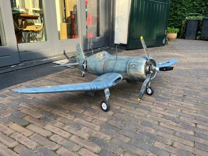 4 RC vliegtuigen Corsair, Cub, Elder en Pitts, Ophalen, Zo goed als nieuw