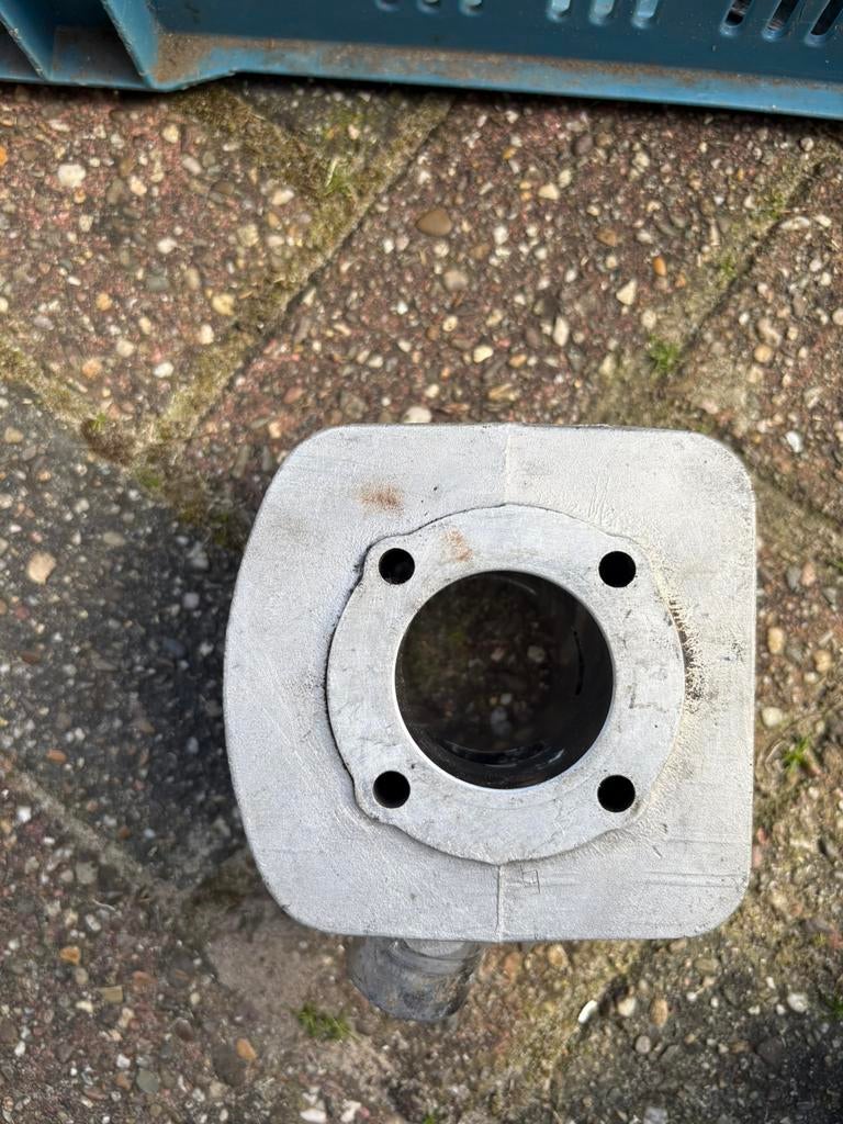 Zundapp cilinder, Fietsen en Brommers, Ophalen of Verzenden, Zo goed als nieuw, Cilinder