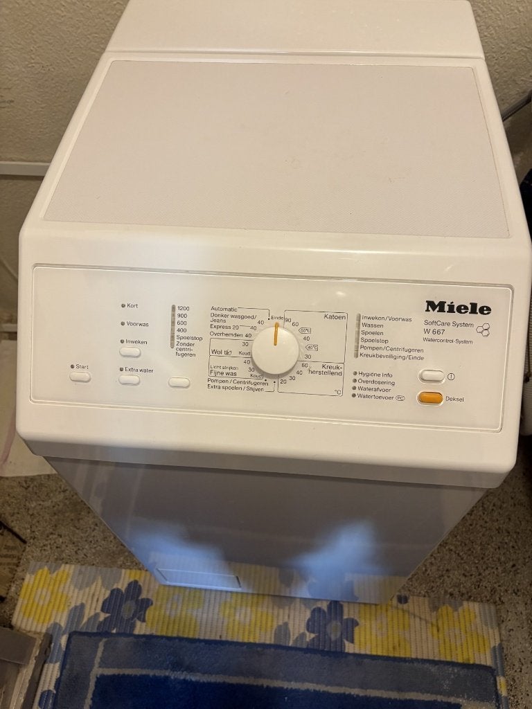 Wasmachine Miele-bovenlader, Witgoed en Apparatuur, Wasmachines, Gebruikt, Bovenlader, 4 tot 6 kg, 85 tot 90 cm, 1200 tot 1600 toeren