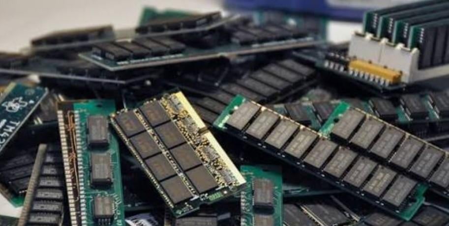 Kapotte elektronica gezocht – RAM, CPU, GPU, oude telefoons, Ophalen of Verzenden