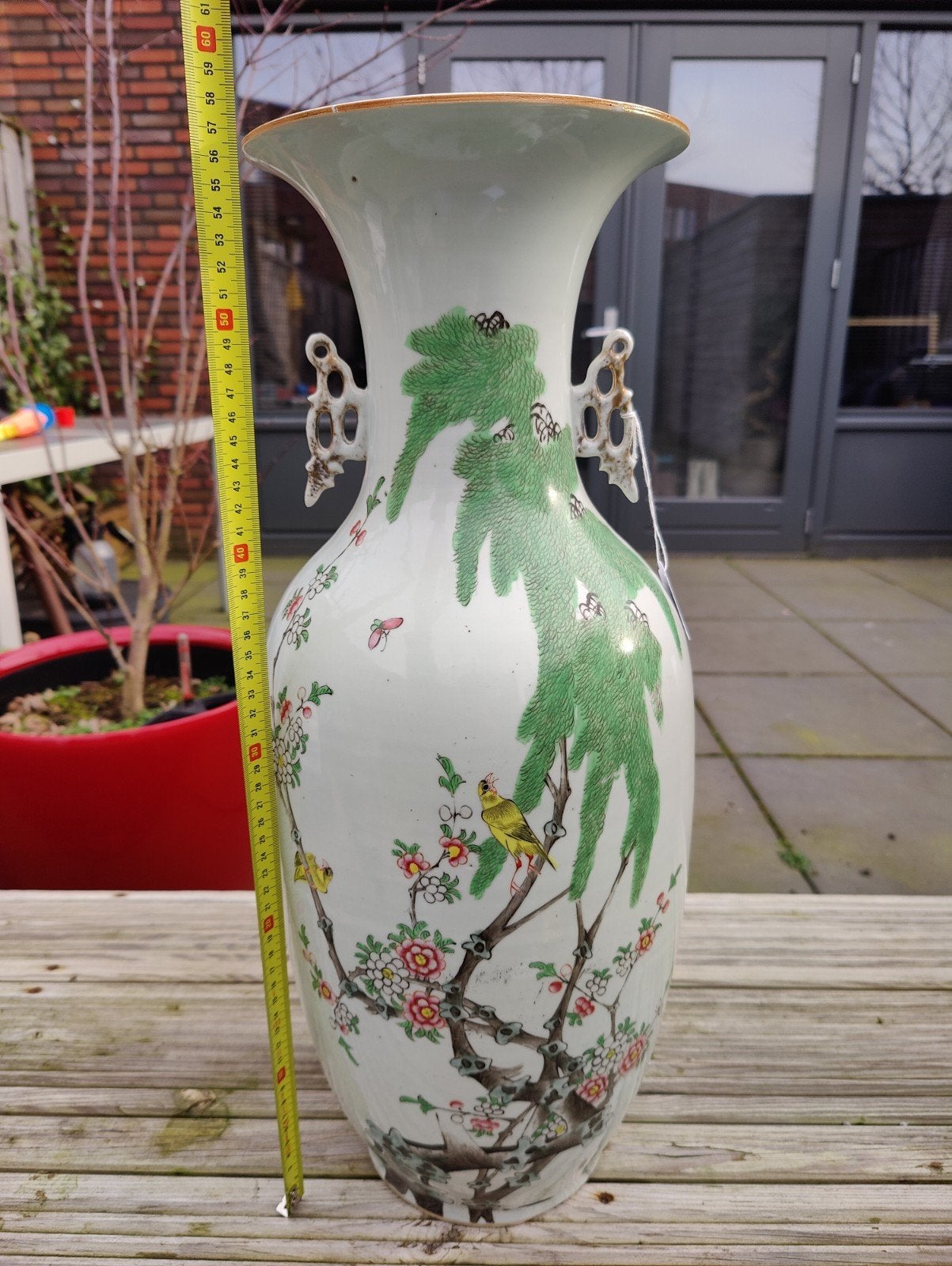 Grote Chinese vaas met vogel- en bloemmotief, Antiek en Kunst, Antiek | Vazen, Ophalen of Verzenden