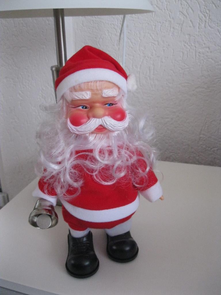 Kerstman loopt op batterijen vintage 26 cm, Ophalen of Verzenden, Zo goed als nieuw