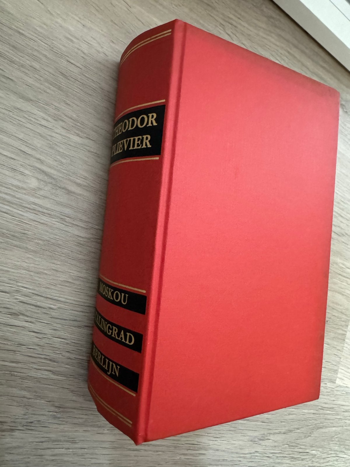Theodor Plievier - Moskou Stalingrad Berlijn, Boeken, Ophalen, 20e eeuw of later, Zo goed als nieuw