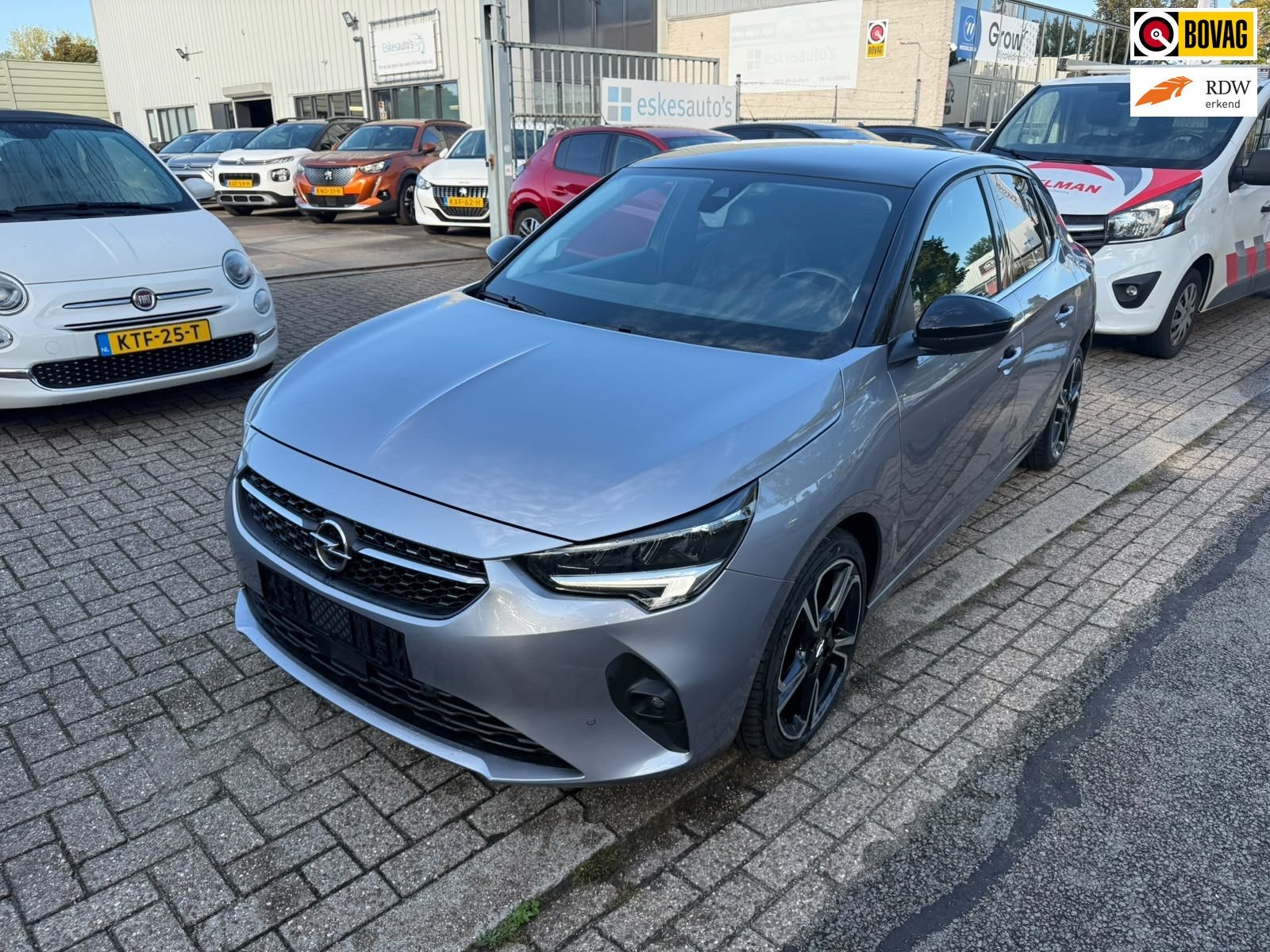 Opel Corsa 1.2 Sport Sky, Panorama, Navigatie Dealer auto, S, Voorwielaandrijving, Dealer onderhouden, Gebruikt, Leder en Stof