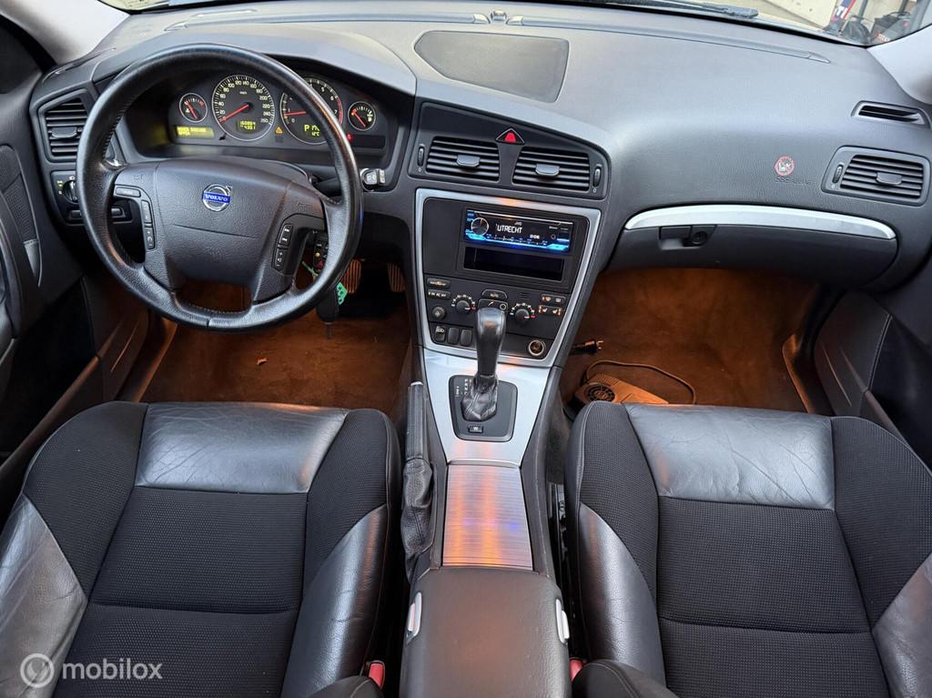 Volvo V70 2.5T AWD Edition AUTOMAAT, Auto's, Volvo, Automaat, Gebruikt, 1598 kg, V70