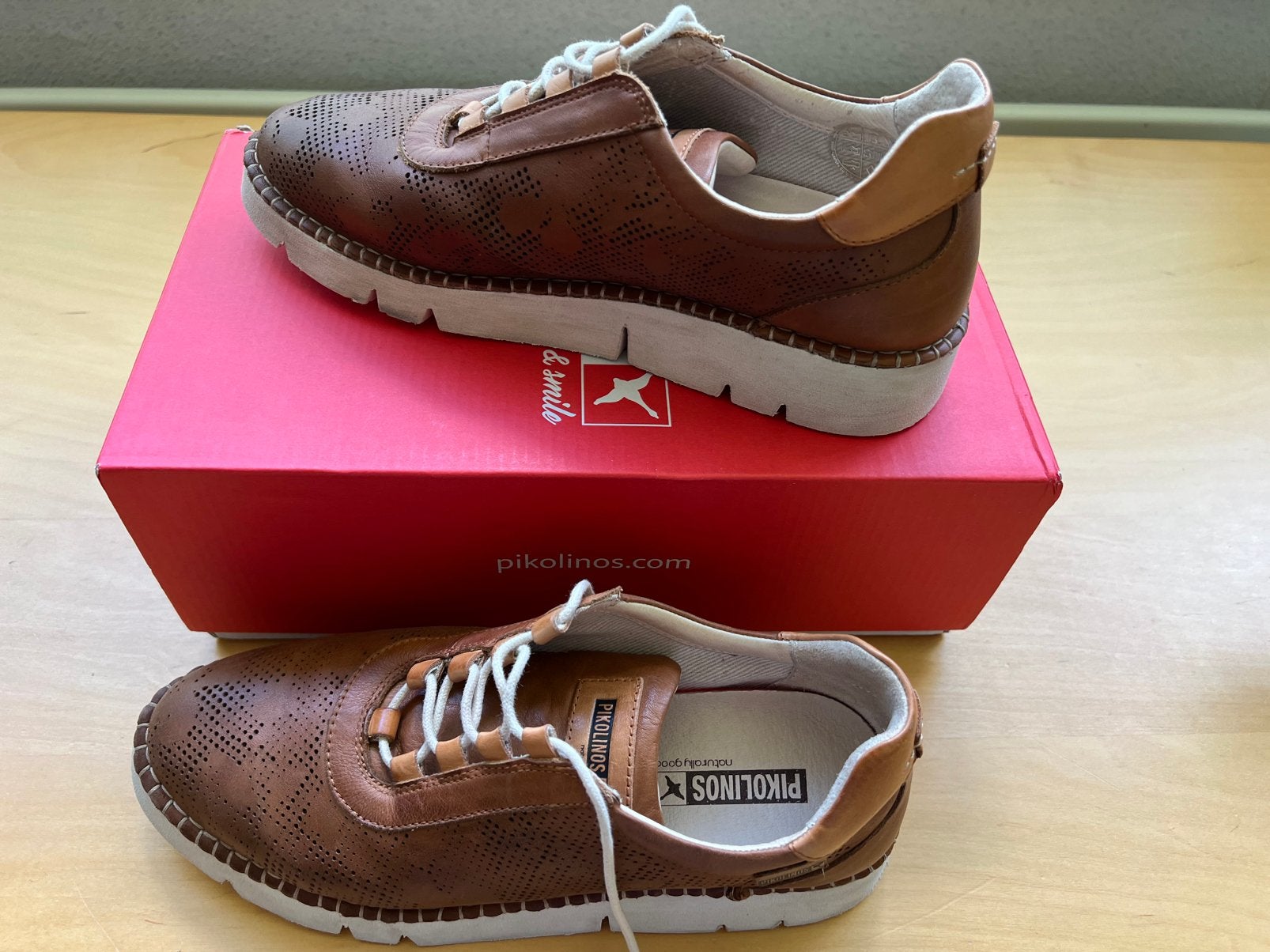 Pikolinos damesschoenen mt.38 bruin, Bruin, Verzenden, Sneakers of Gympen, Zo goed als nieuw