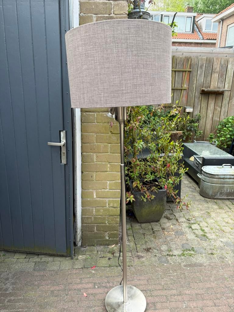 IKEA SIFFERBO staande  lamp.  2 x vintage, Ophalen, Zo goed als nieuw, 150 tot 200 cm