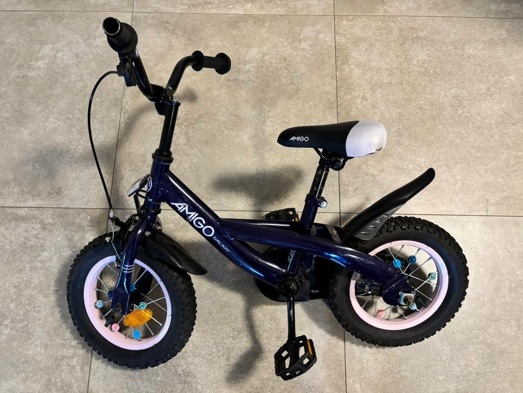 Amigo Galaxy - Kinderfiets 12 Inch - Paars/Roze, Fietsen en Brommers, Ophalen, Terugtraprem, Zijwieltjes, Gebruikt