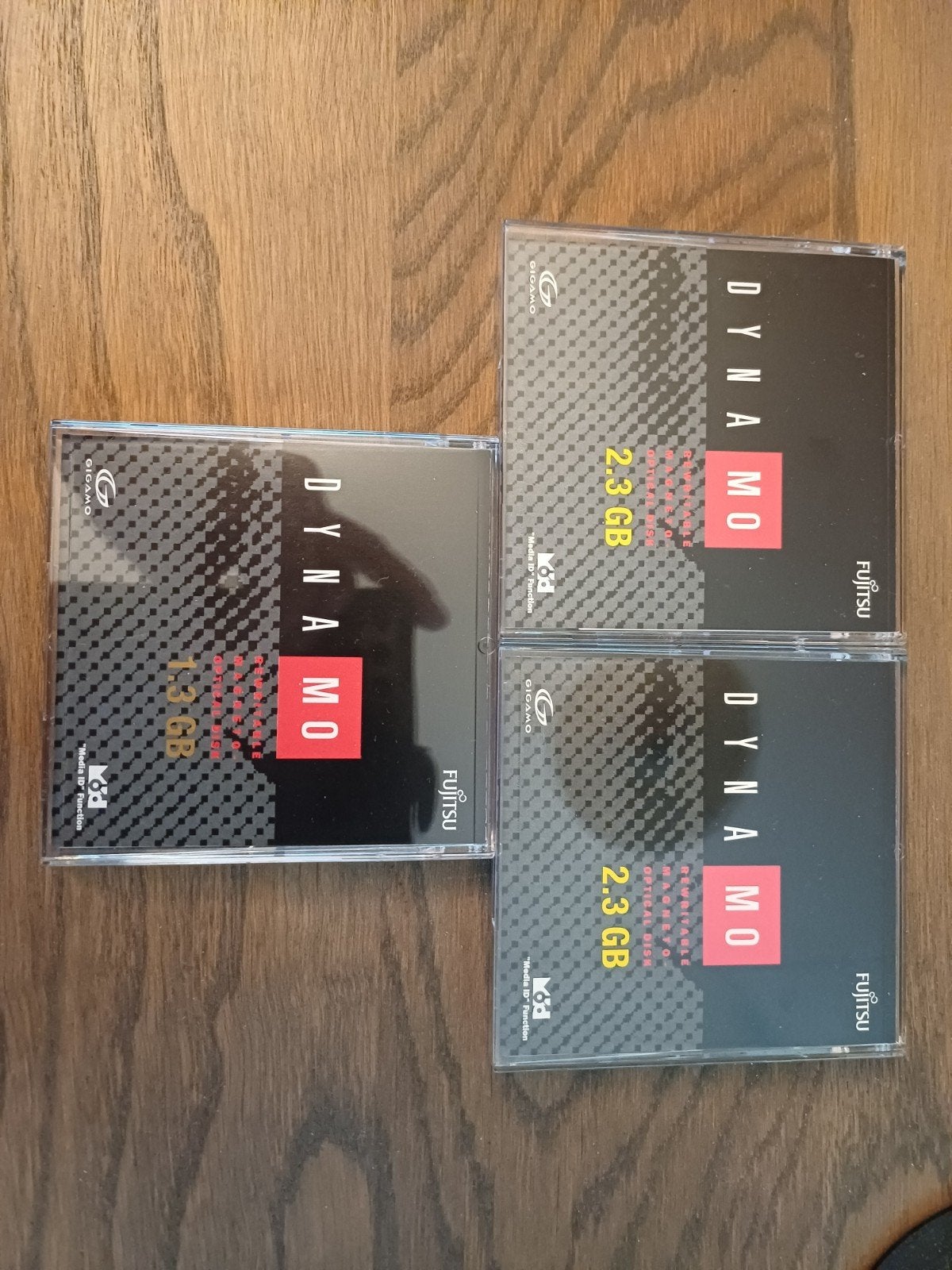 Fujitsu Dynamo MO 1.3GB & 2.3GB Magneto-Optische Disks, 1.3 GB, 2.3 GB, Gebruikt, HDD, Ophalen of Verzenden