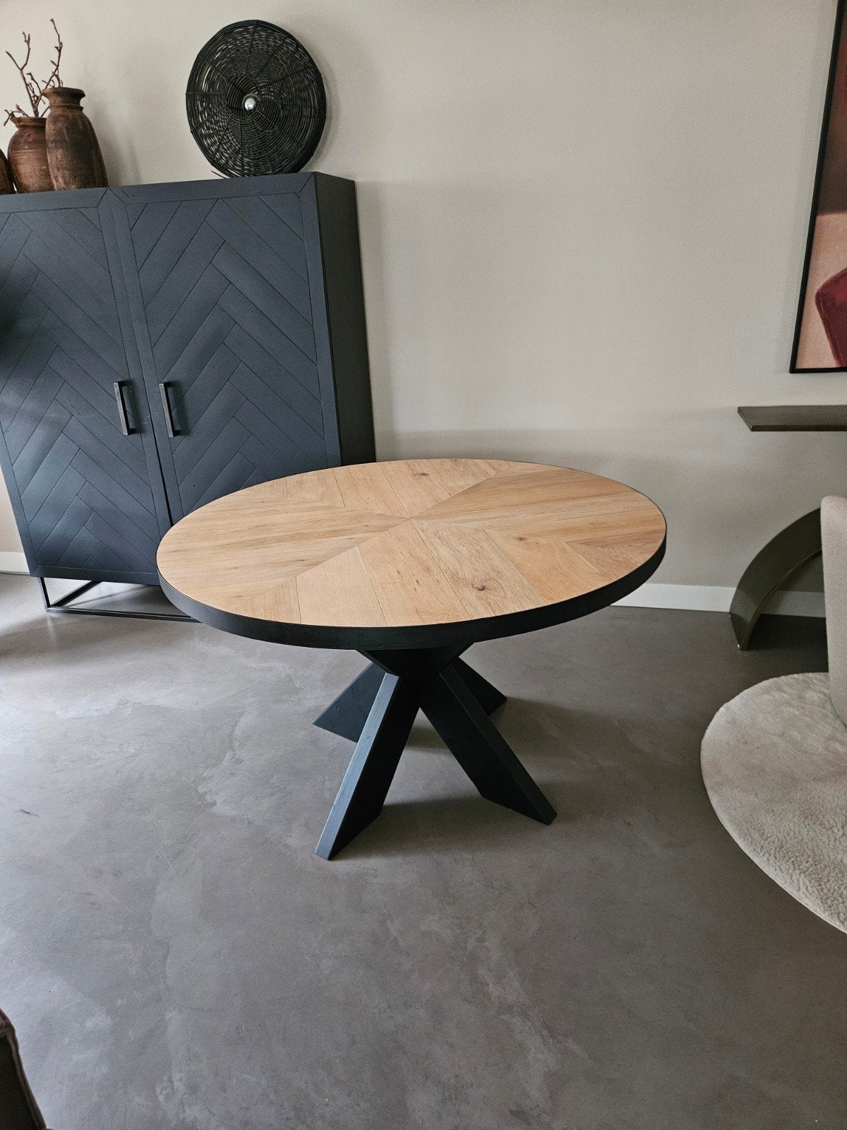 nieuwe ronde tafel 130 cm met eikenhout blad, Huis en Inrichting, Nieuw, Ophalen of Verzenden, Vijf personen of meer, 100 tot 150 cm