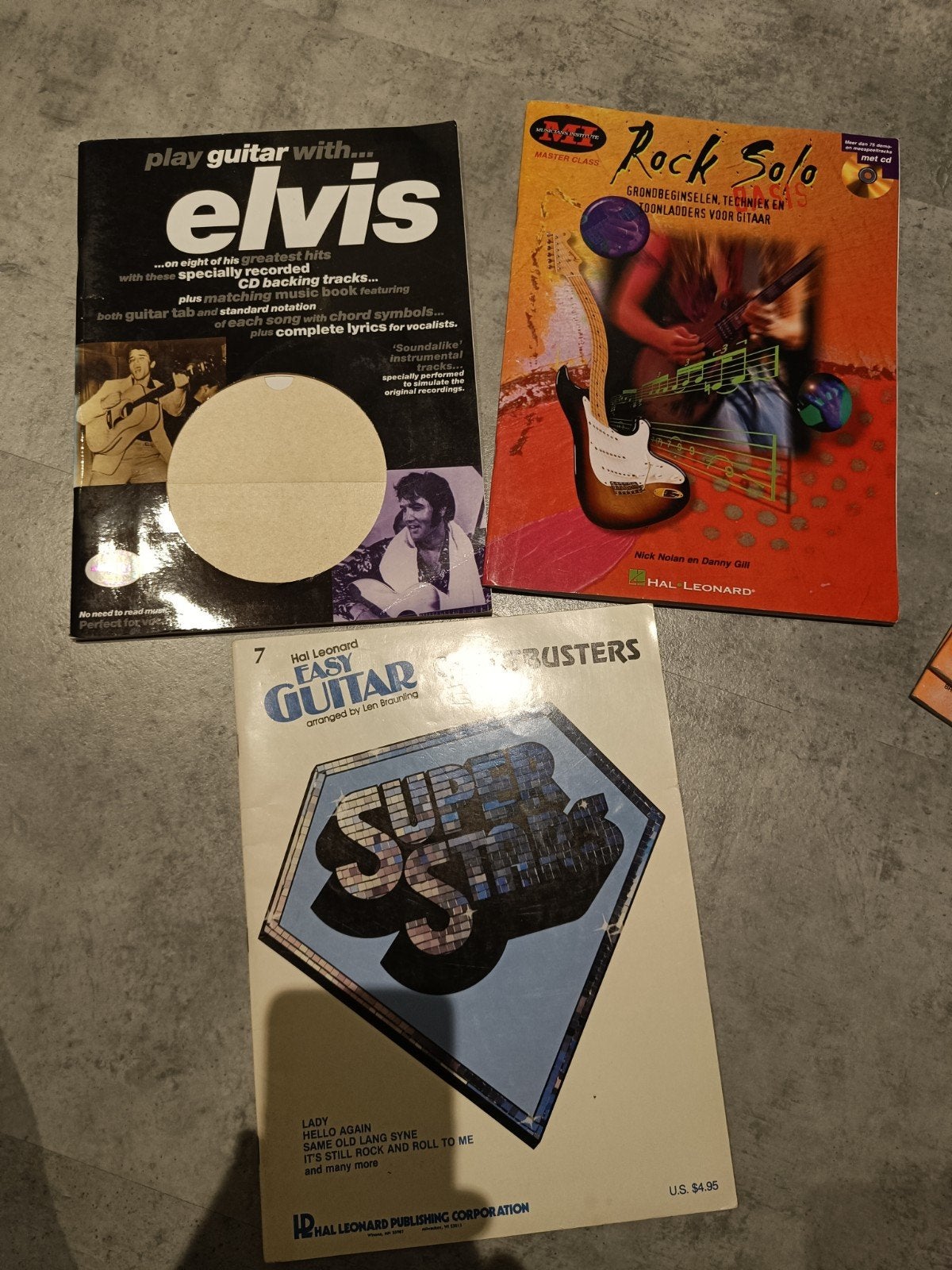 3 Gitaarboeken: Elvis, Rock Solo & Chartbusters, Ophalen of Verzenden, Artiest of Componist, Populair, Gitaar