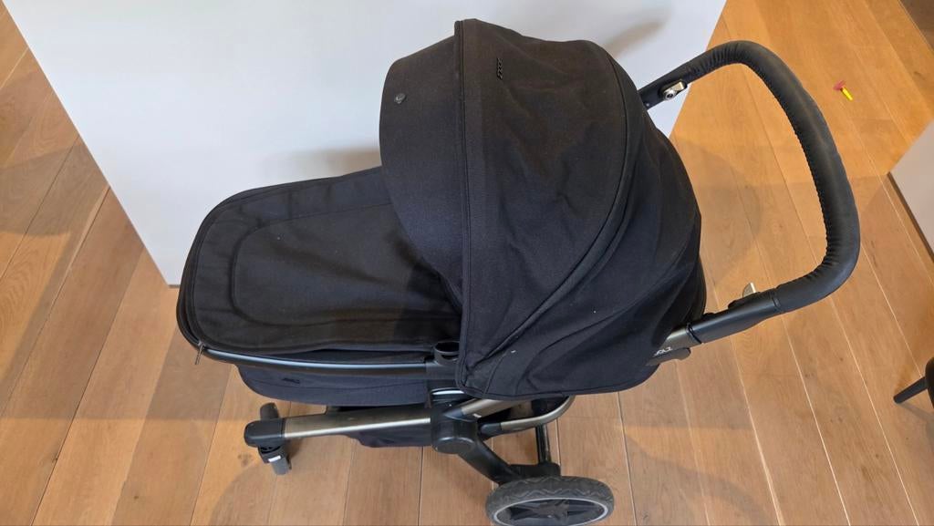 Joolz Hub Kinderwagen met Reiswieg - Zwart, Overige merken, Gebruikt, Ophalen of Verzenden, Combiwagen
