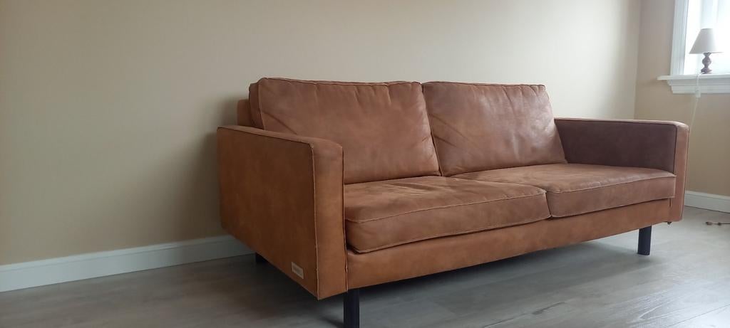 UMIX bank (BY SLX STUDIO) cognac 2.5/3 zits, Huis en Inrichting, Banken | Bankstellen, Ophalen, Gebruikt, Minder dan 75 cm, 150 tot 200 cm
