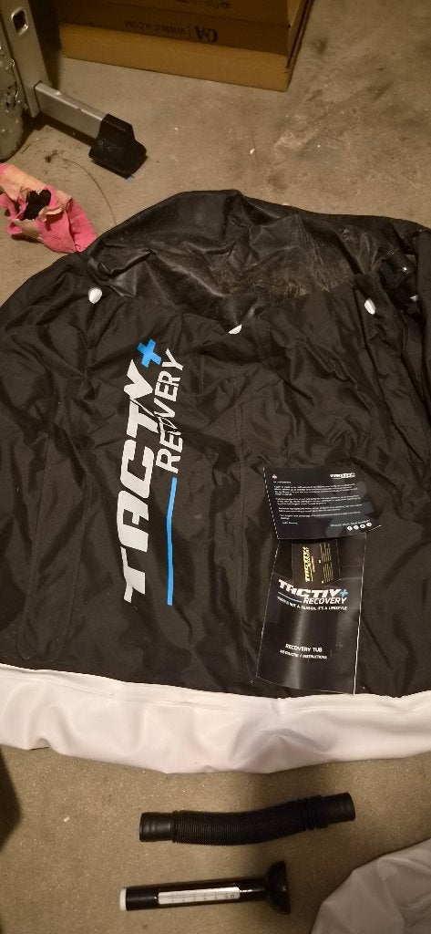 Tactiv recovery ijsbad, Sport en Fitness, Ophalen, Zo goed als nieuw, Overige typen