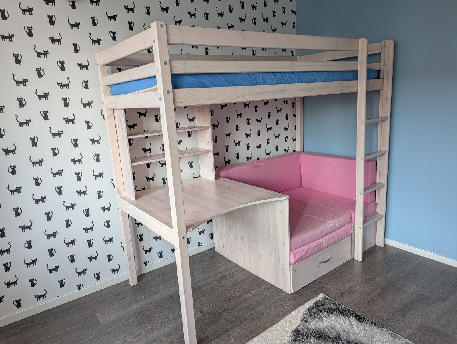 Flexa Basic Hoogslaper met bureau, bank en opbergruimte, Ophalen, 85 tot 100 cm, Lattenbodem, Zo goed als nieuw