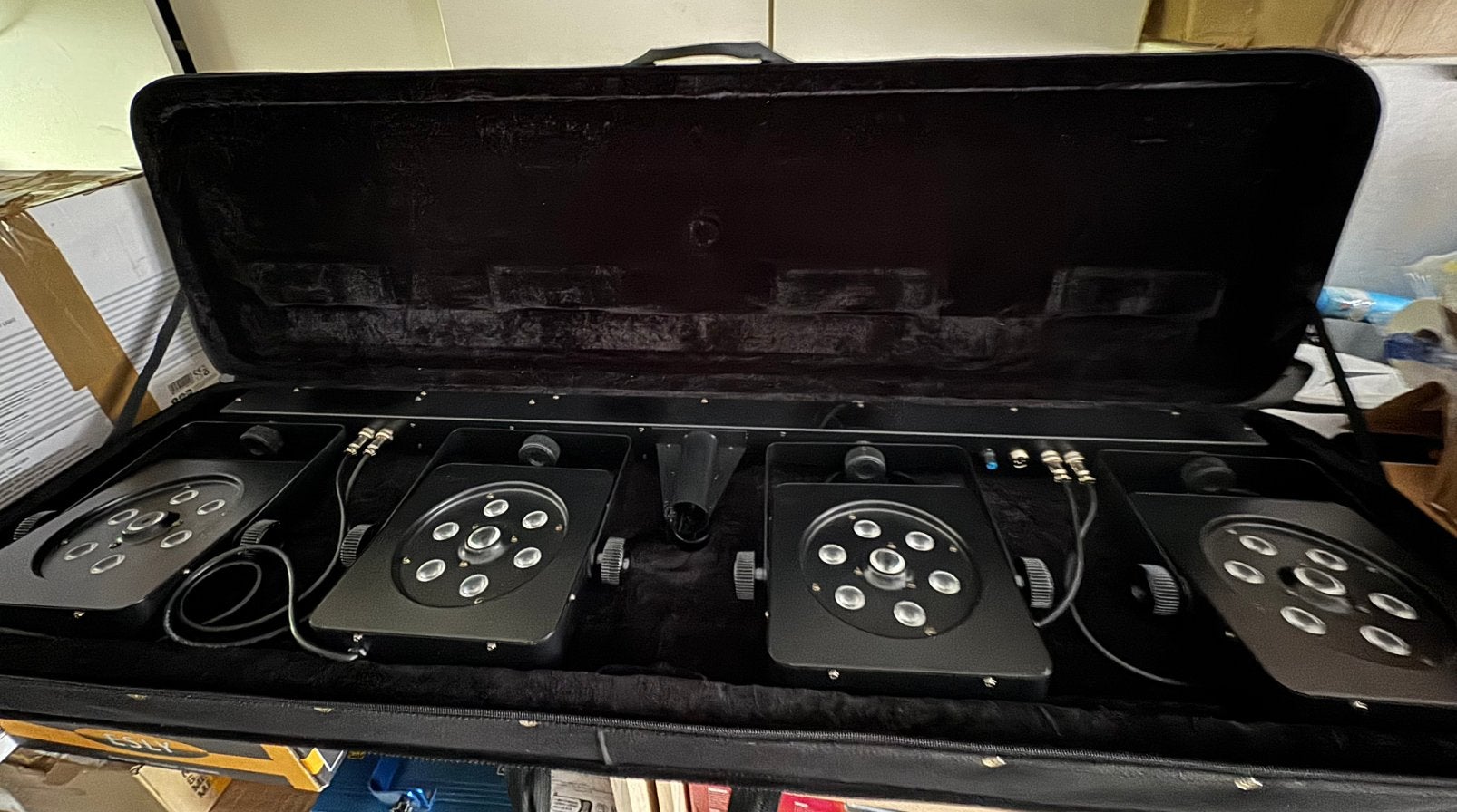Foto 17 van Complete DJ Set: Denon Prime 4 met 500gb harde schijf