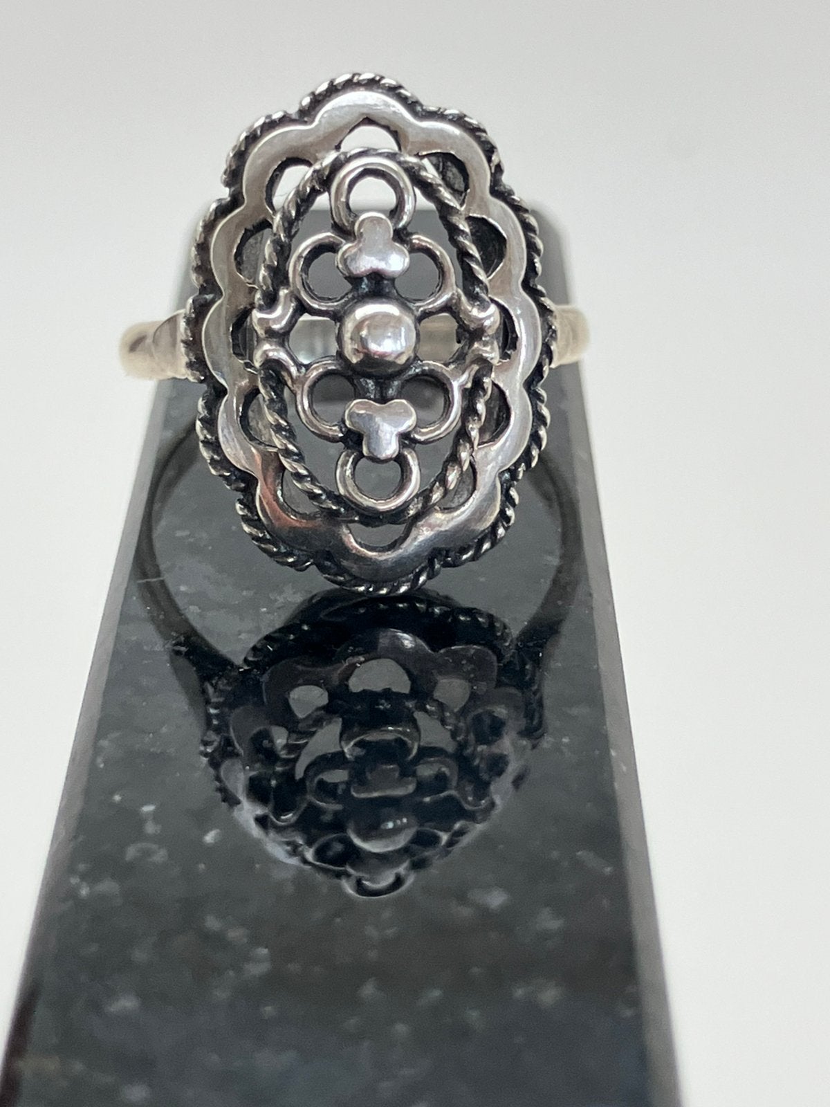 Antieke zilveren ring, Ophalen of Verzenden, Dame, Zilver, Kleiner dan 17
