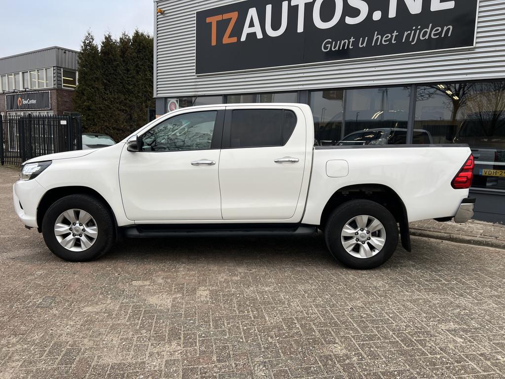 Toyota Hilux 2.4 D-4D-F Double Cab Professional Automaat, Automaat, Stof, Gebruikt, 4 cilinders