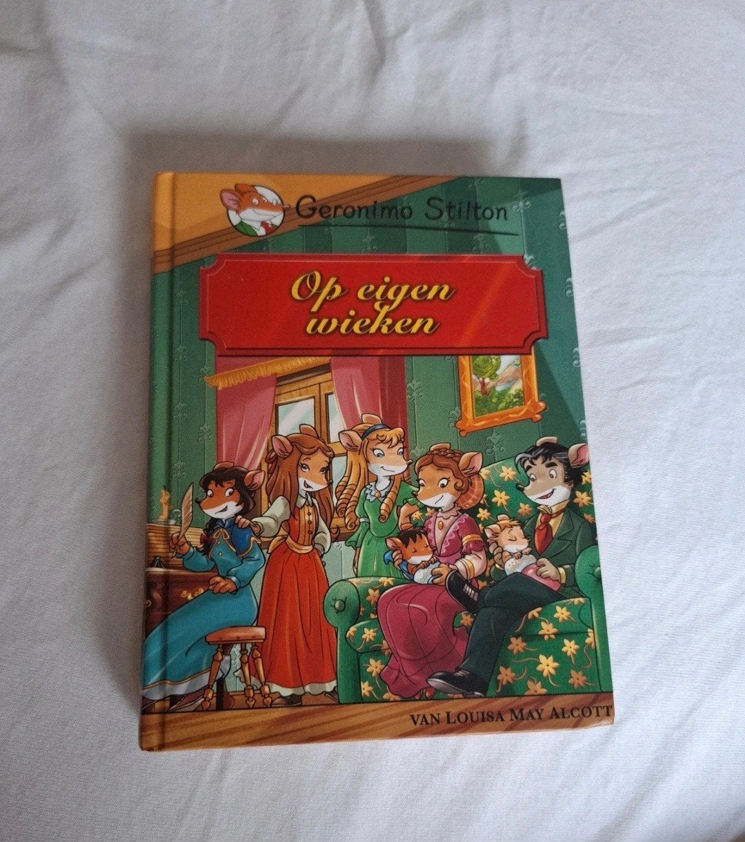 Geronimo Stilton - Op eigen wieken, Ophalen of Verzenden, Zo goed als nieuw, Geronimo Stilton