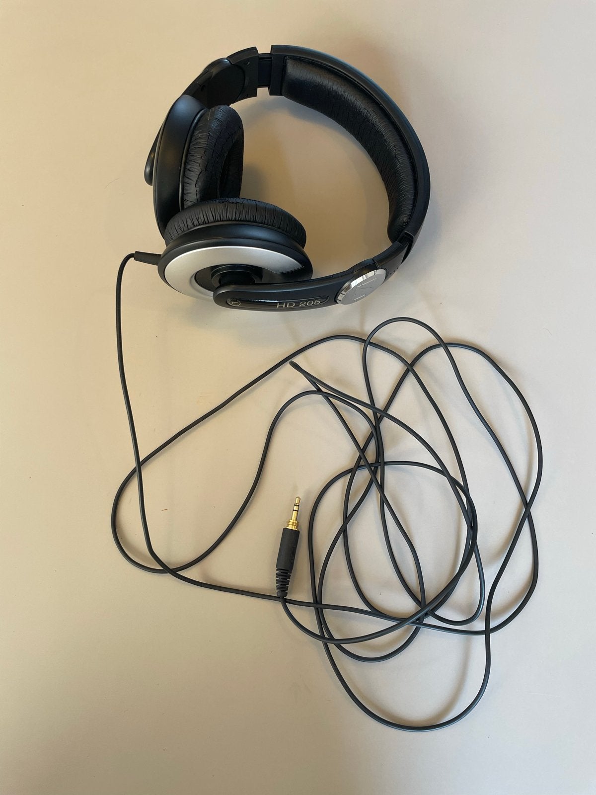 Sennheiser HD 205 Over-ear Koptelefoon met Draagtas, Audio, Tv en Foto, Koptelefoons, Gebruikt, Verzenden, Sennheiser, Zwart