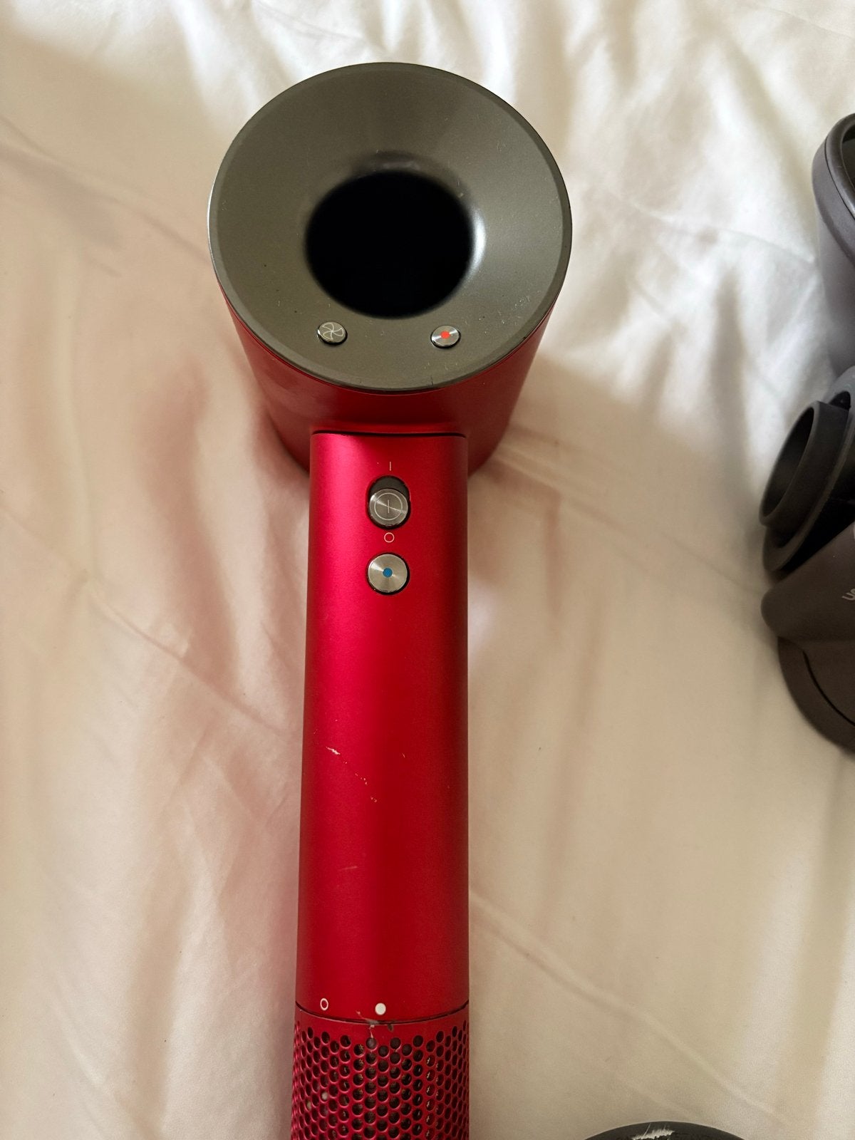 Dyson Supersonic Föhn Rood met Opzetstukken en Opbergdoos, Ophalen, Zo goed als nieuw, Föhn of Haardroger