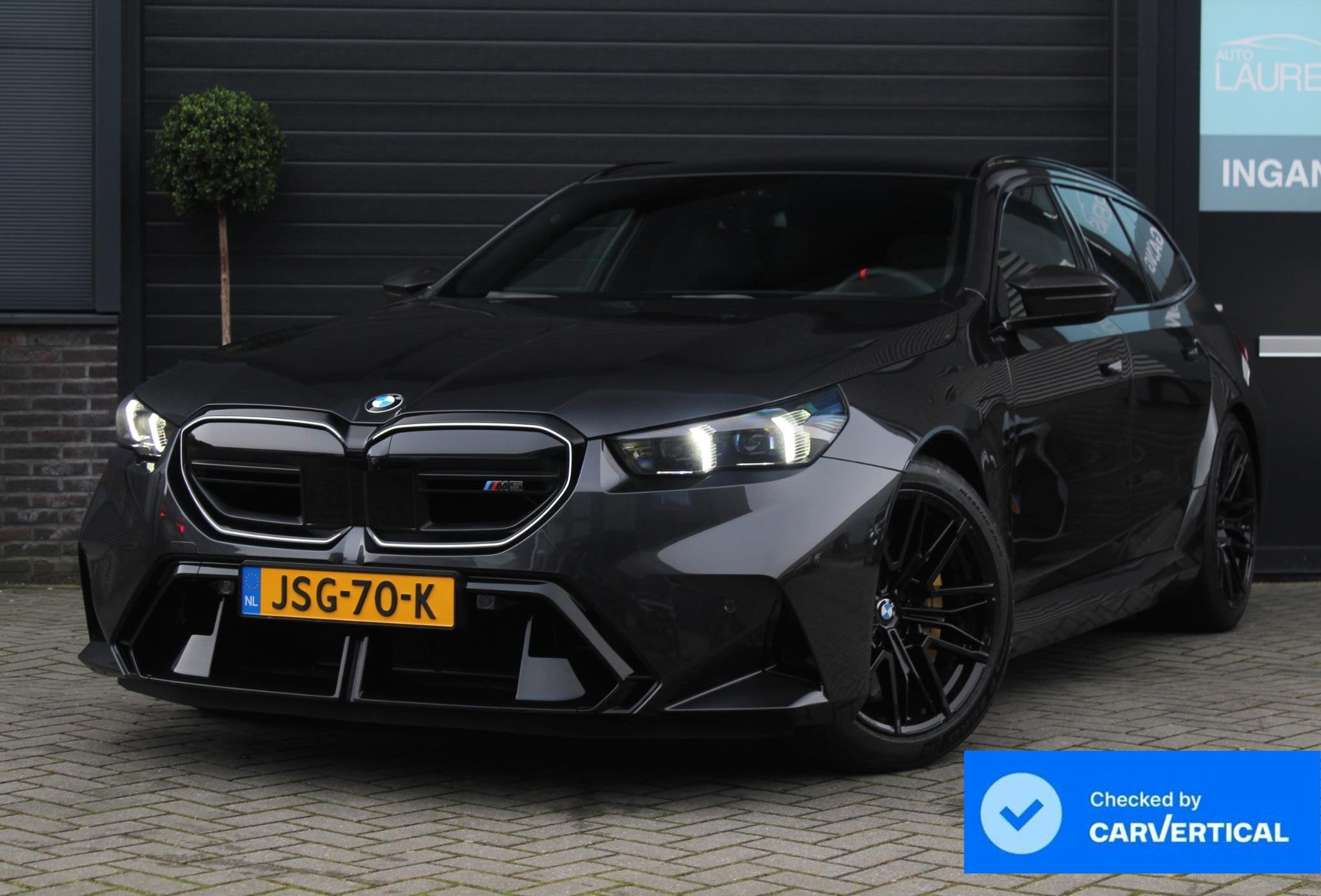 BMW 5-serie Touring M5 | Full Options | Keramische | Carbon, Auto's, Automaat, Gebruikt, 2000 kg, 4395 cc