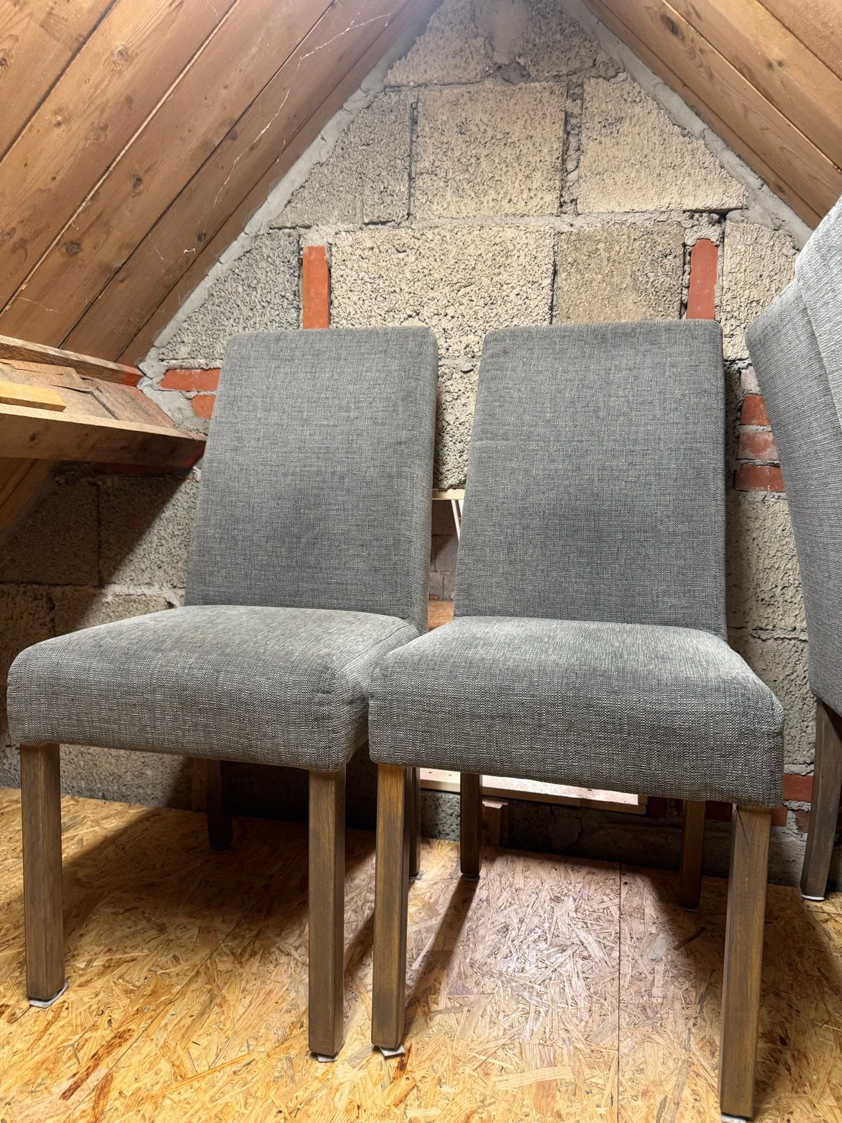 4 grijze eetkamerstoelen, Huis en Inrichting, Stoelen, Ophalen, Gebruikt, Vier, Stof