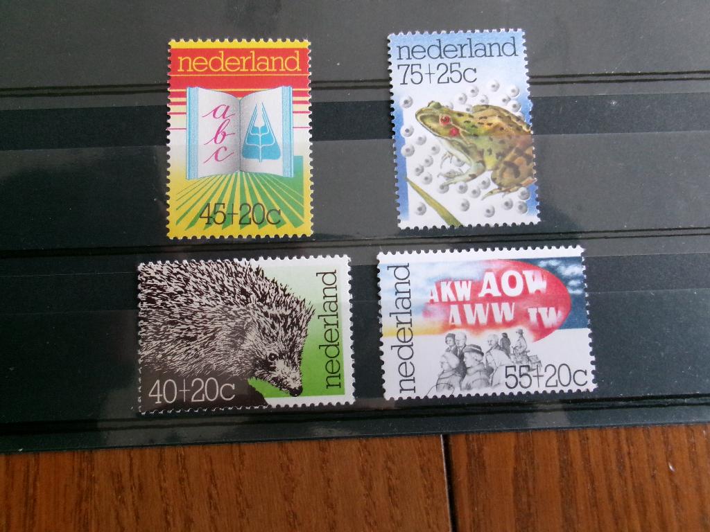1976 - postfrise zomerzegels (142d), Postzegels en Munten, Postzegels | Nederland, Verzenden, Postfris
