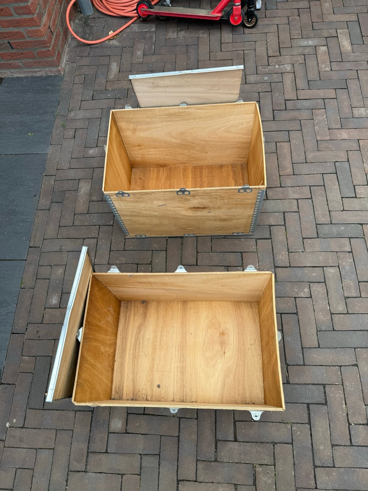 Twee houten kisten met deksel voor opslag/verzending, Huis en Inrichting, Woonaccessoires | Kisten, Minder dan 50 cm, Gebruikt