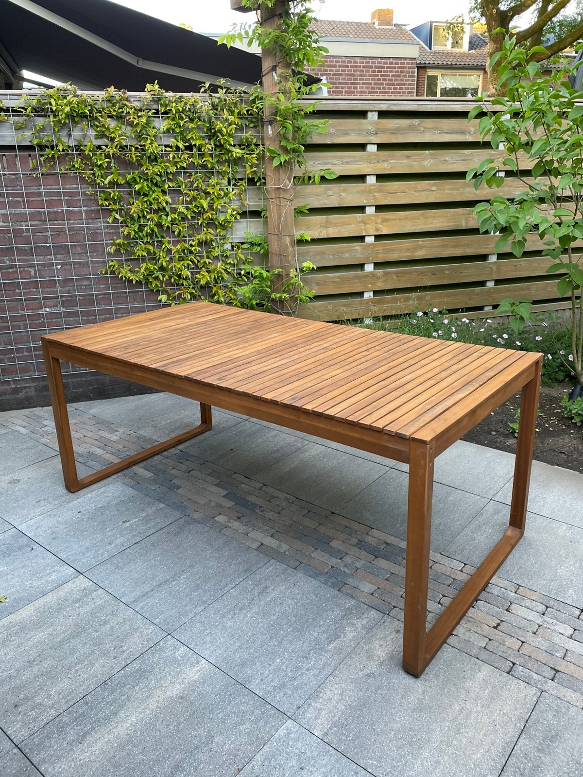 Houten tuintafel 6 zits 180 x 90 x 75 cm, Tuin en Terras, Tuintafels, Ophalen of Verzenden, Zo goed als nieuw, Rechthoekig, Hout