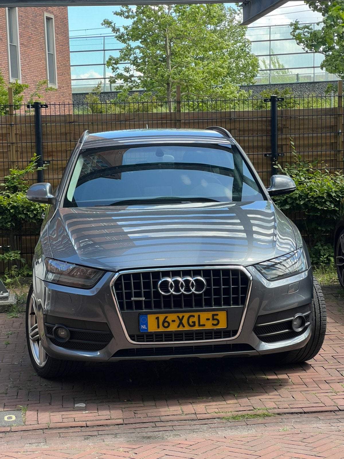 Audi Q3 2.0TFSI Quattro 125KW 2012 Grijs, Auto's, Audi, 1800 kg, 4 cilinders, 1984 cc, 1485 kg