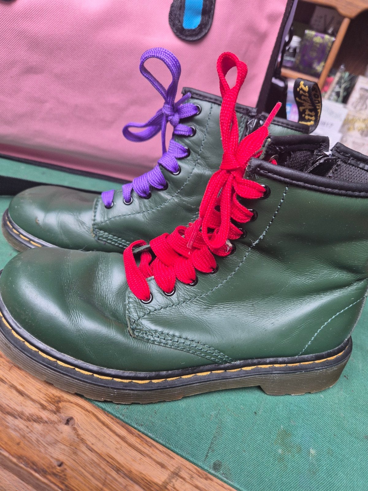 Dr. Martens donkergroen - Maat 34, Kinderen en Baby's, Kinderkleding | Schoenen en Sokken, Dr. Martens, Gebruikt, Jongen of Meisje