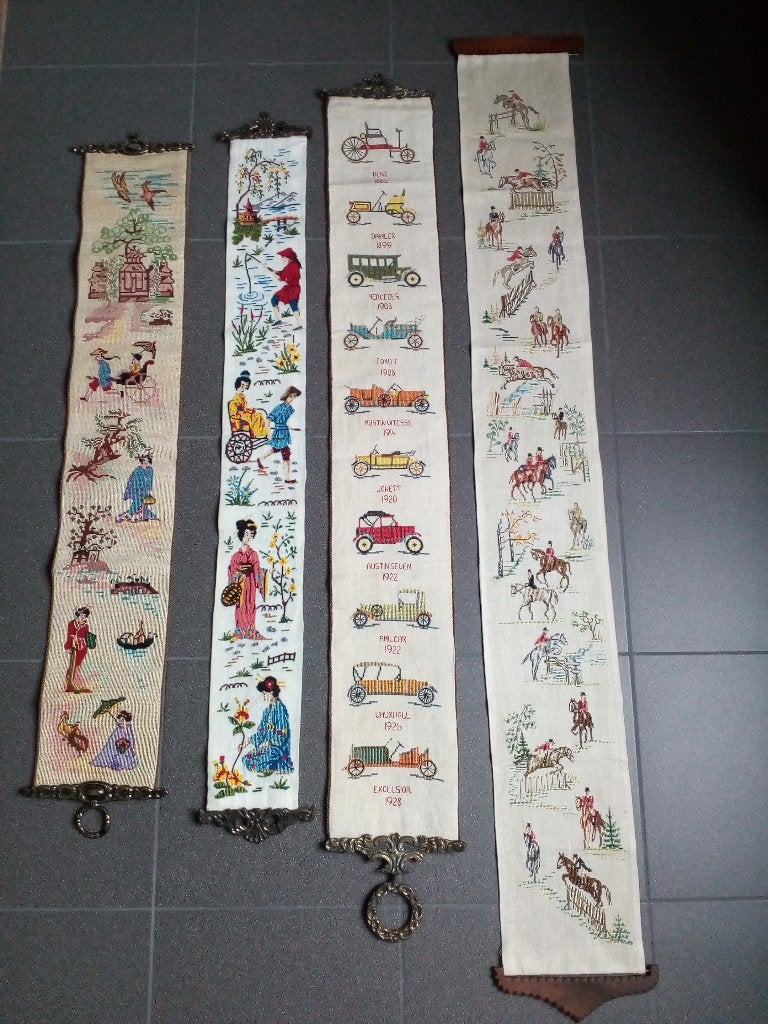 Vintage schellekoorden.Auto/paarden/Geisha's. Pr.per stuk, Gebruikt, Wandhanger, Textiel, Ophalen of Verzenden