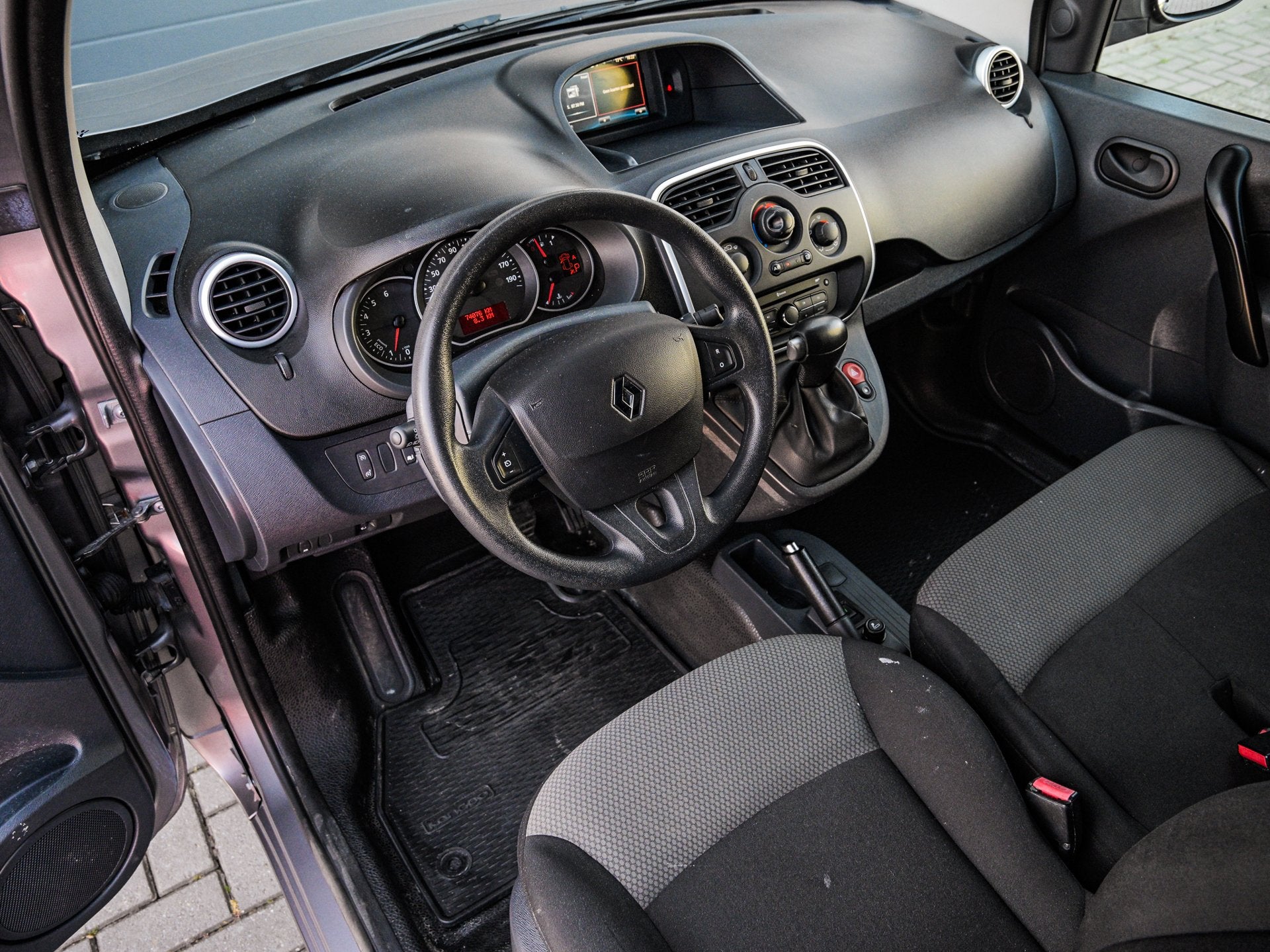 Renault Kangoo 1.5 dCi 110 Luxe | Automaat | Navi | Camera |, Gebruikt, 4 cilinders, Renault, Bedrijf