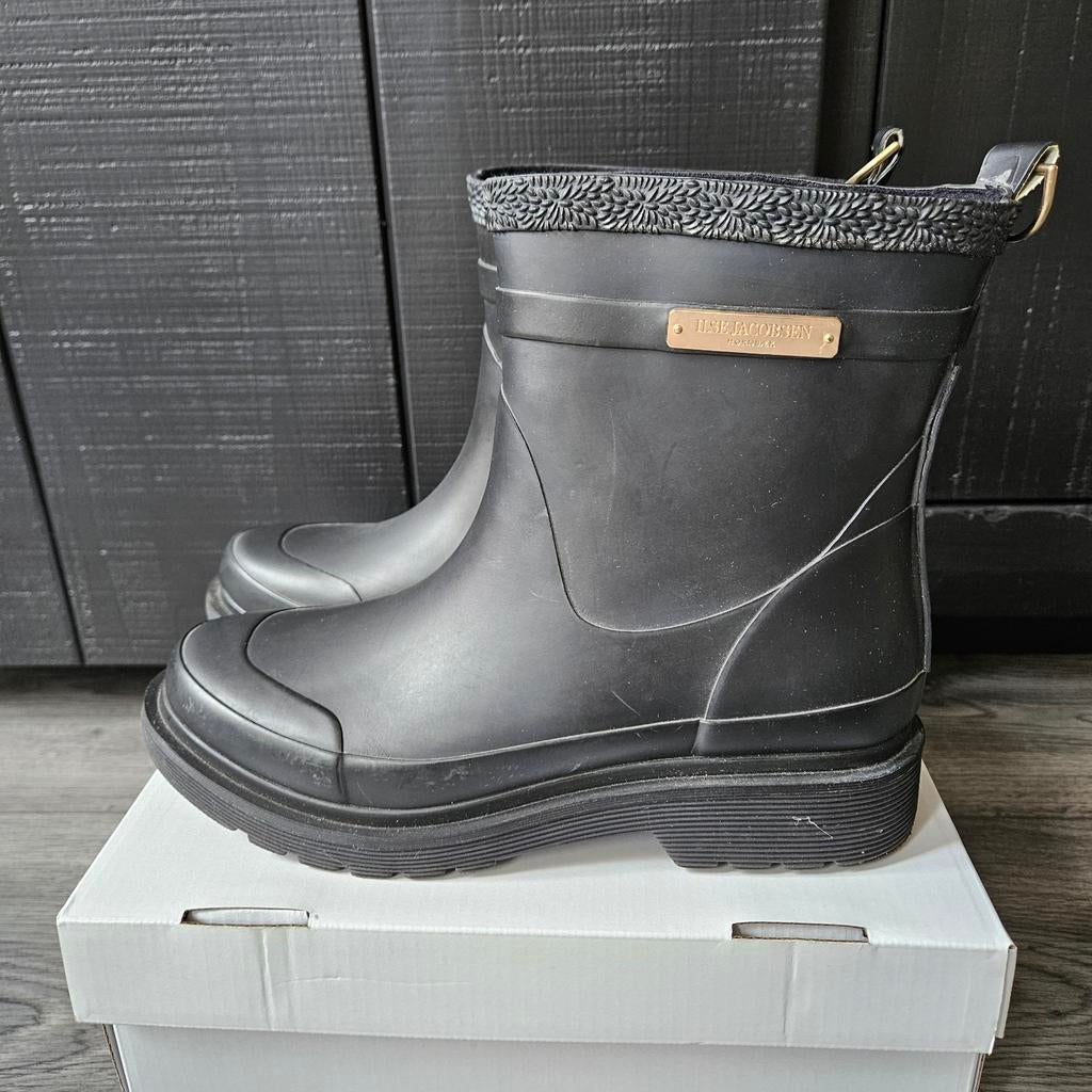 Regenlaarzen Ilse Jacobsen maat 40, Kleding | Dames, Schoenen, Zwart, Ophalen of Verzenden, Regenlaarzen, Ilse Jacobsen