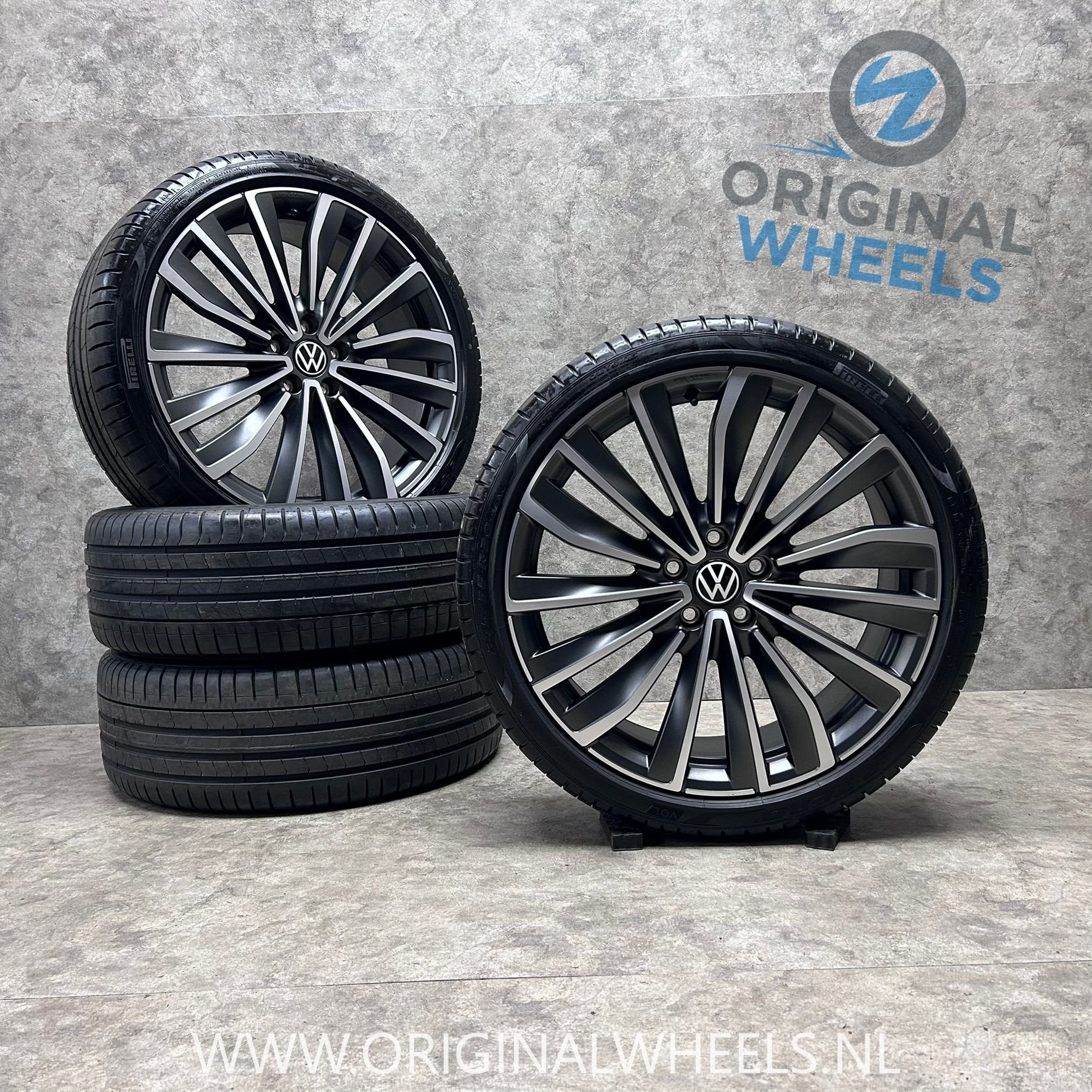 20 inch originele velgen + zomerbanden Volkswagen Passat, -, -, Banden en Velgen, Ophalen of Verzenden