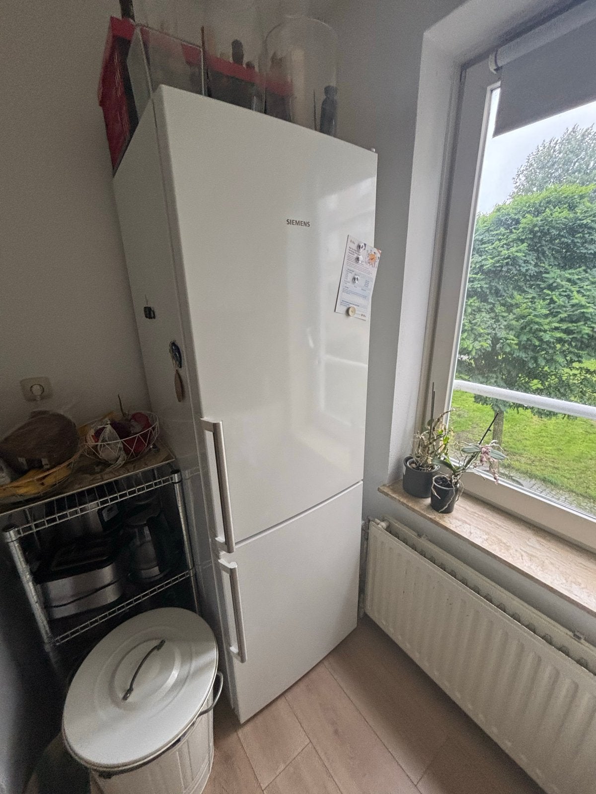 Gratis Siemens fridge energieklasse A+++, Witgoed en Apparatuur, Ophalen, Gebruikt, 200 liter of meer, Met aparte vriezer