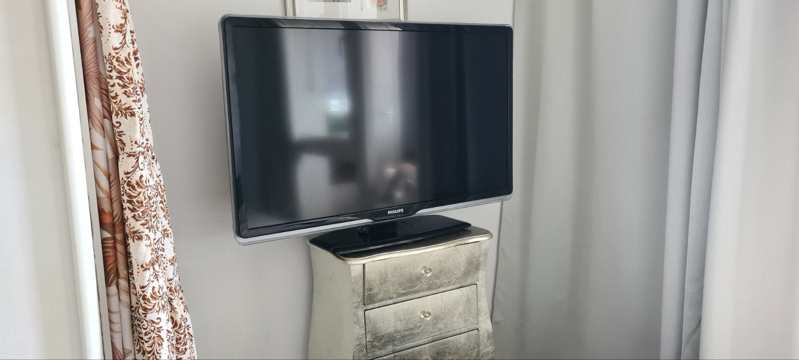 Philips TV 40 inch met defect ,gratis ophalen, Audio, Tv en Foto, Televisies, Ophalen, Niet werkend, 100 cm of meer, Philips