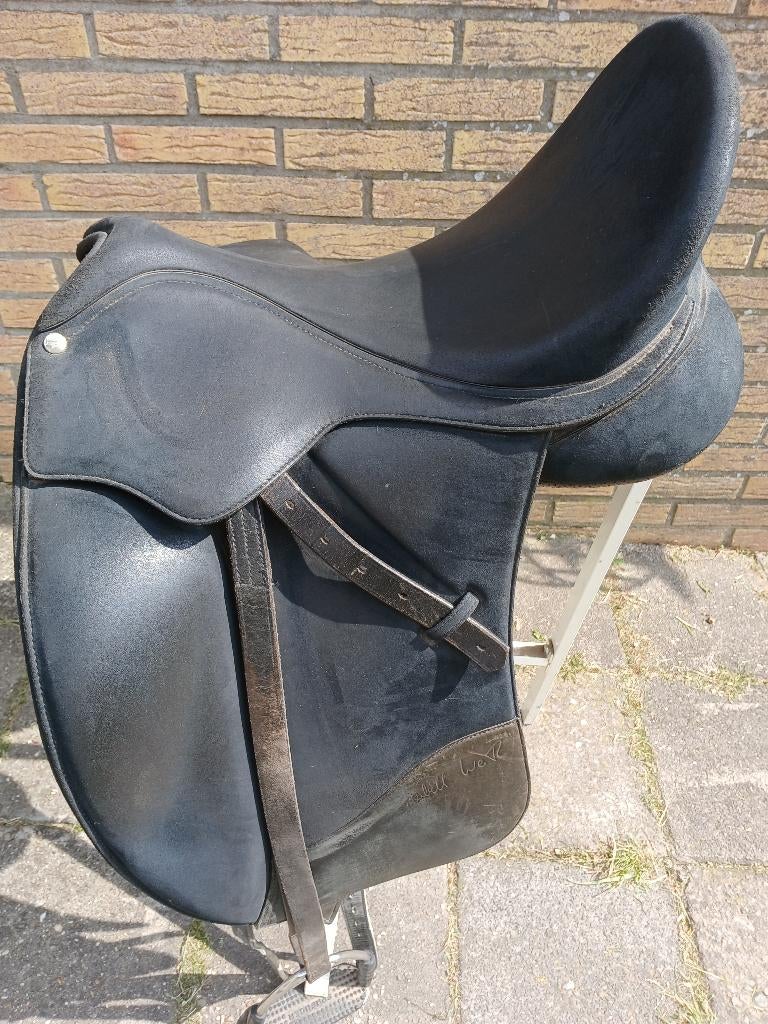 Wintec Isabella Werth dressuurzadel met cair, Dieren en Toebehoren, Paarden en Pony's | Zadels, Ophalen of Verzenden, Gebruikt