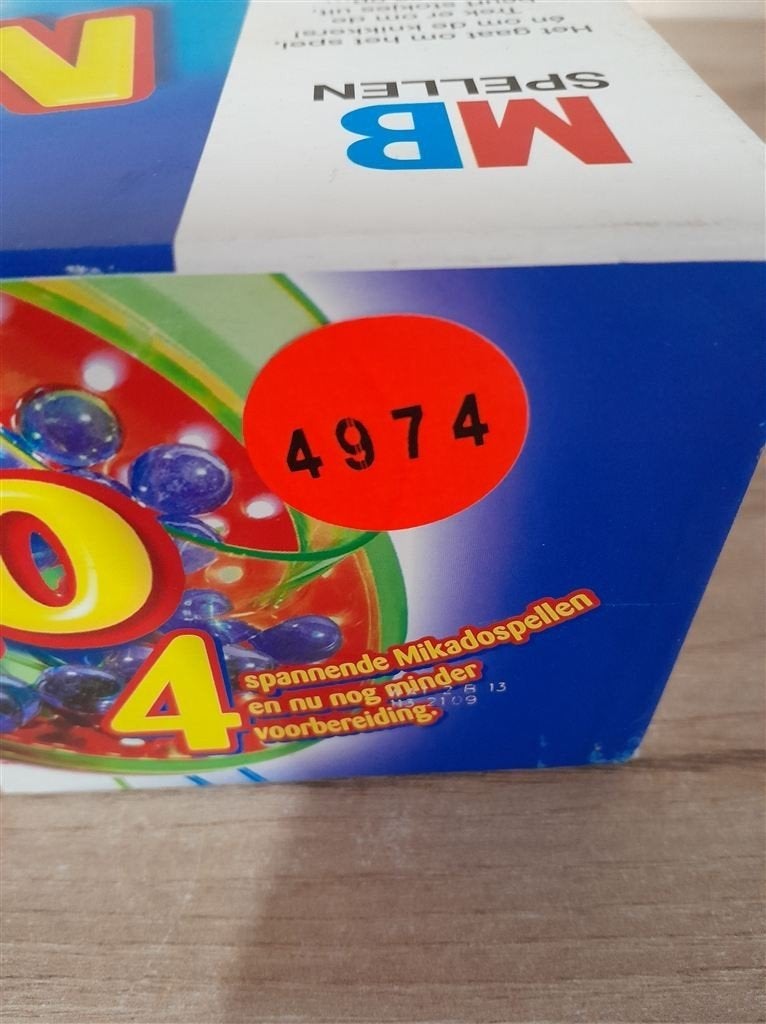 mikado 4 - mikado met knikkers - s4974, Hobby en Vrije tijd, Gezelschapsspellen | Bordspellen, Verzenden, Zo goed als nieuw