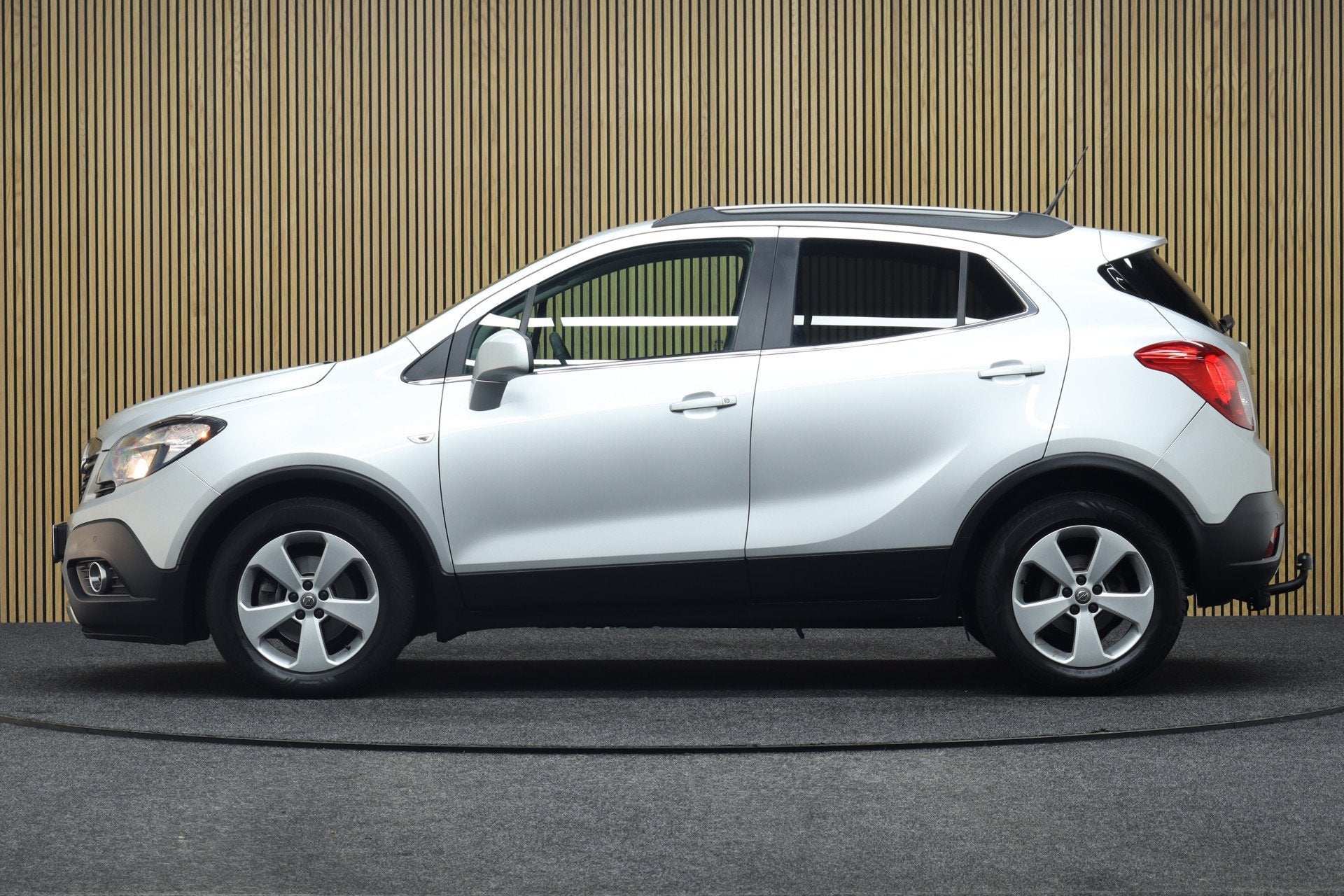 Opel Mokka 1.4 T Cosmo | Trekhaak | Cruise-control | Clima |, Auto's, Voorwielaandrijving, Gebruikt, 4 cilinders, Met garantie (alle)