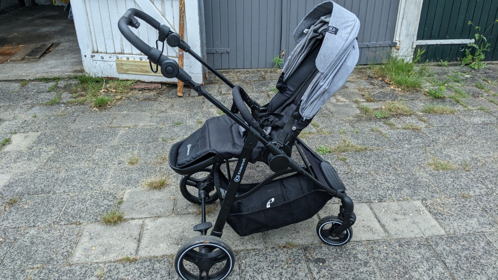 Kinderkraft vesto buggy - Compact en Lichtgewicht, Ophalen, Zo goed als nieuw, Kinderwagen, Overige merken
