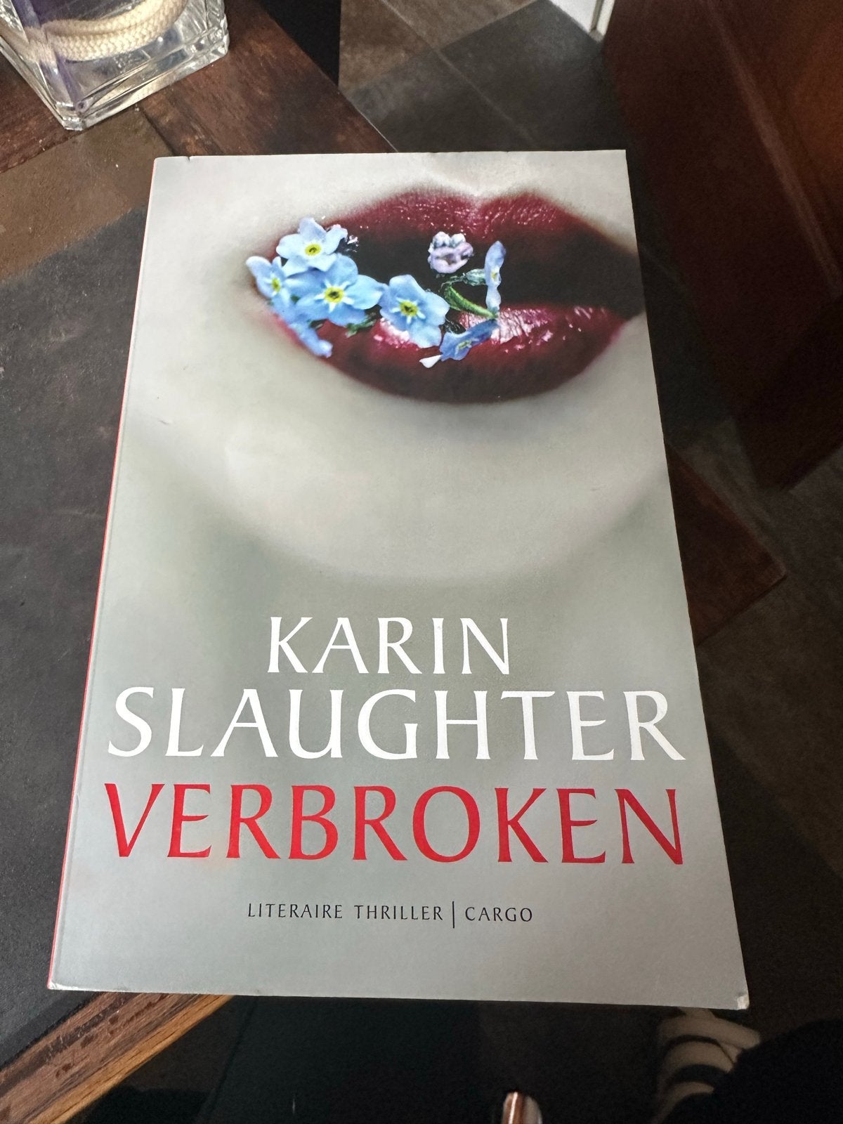 Verbroken - Karin Slaughter (Literaire thriller), Ophalen of Verzenden, Gelezen, Nederland