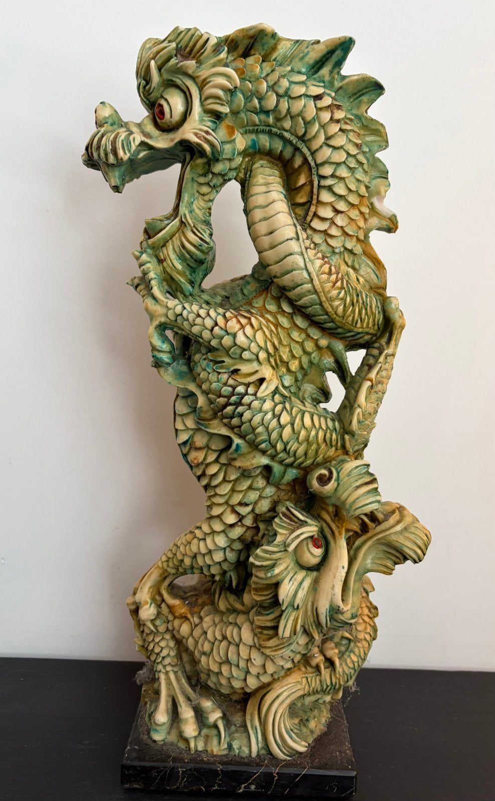 Chinees sculptuur : Beeld Feng Shui draken, Gebruikt, 40 cm, Met sokkel, Ophalen of Verzenden